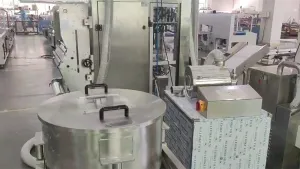 Système automatique d’ensachage de poudre en sachet à soudure arrière