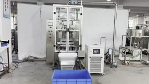 Système automatique de conditionnement de sauces