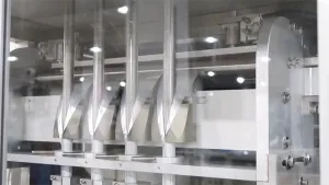 Ensacheuse verticale FFS multipiste pour liquides