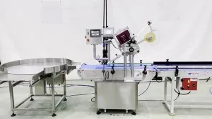 Étiqueteuse automatique pour surface plane de boîtes