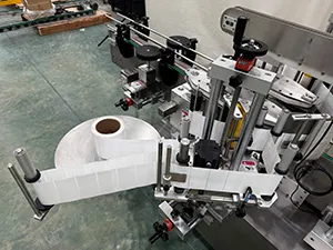 Étiqueteuse automatique recto verso