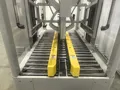 Fermeuse semi-automatique de cartons
